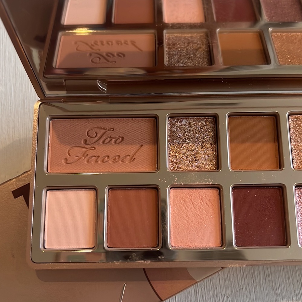 Too Faced
Teddy Bare It All Eyeshadow Palette - Picture 3 of 5